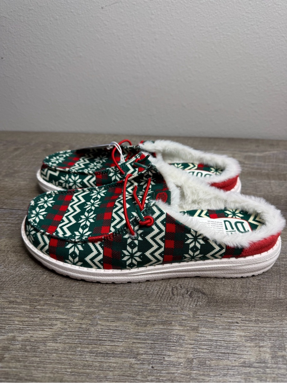 Hey Dude Wendy Ugly Sweater Christmas Women’s 7 Slip On Mule Shoes Fur Lined